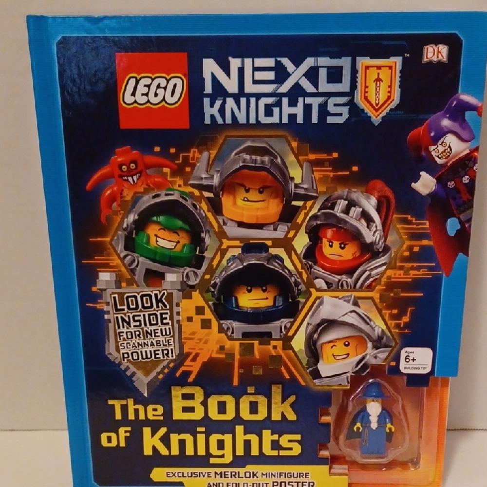 LEGO Nexo Knights Book with Exclusive Minifigure - Blue and Yellow